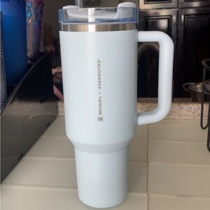 Stanley Light Blue Tumbler with Handle